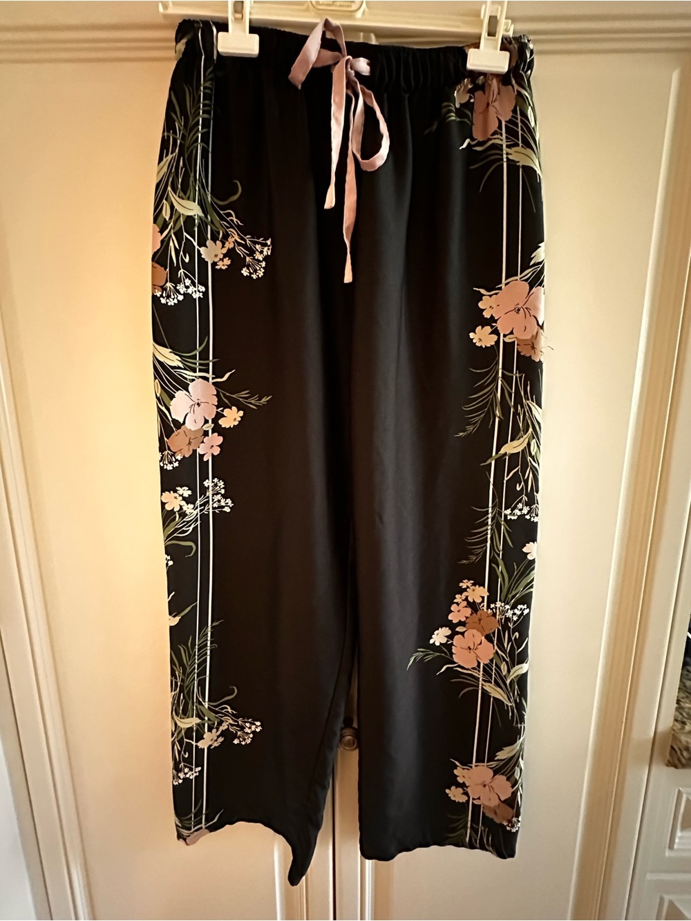 INC International Concepts Black Pants with Blush Waistband